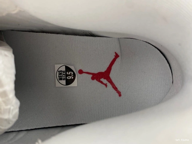 1st Kicks Shoes Jordan 13 Wolf Grey Air 414571-160 0815
